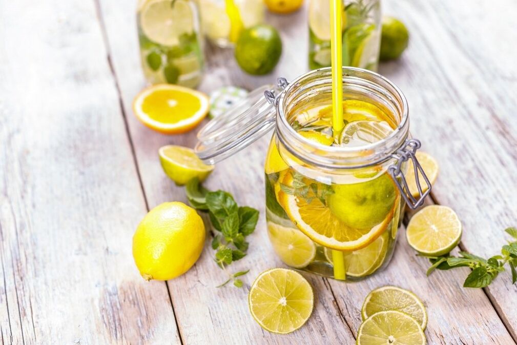 water with lemon to lose weight