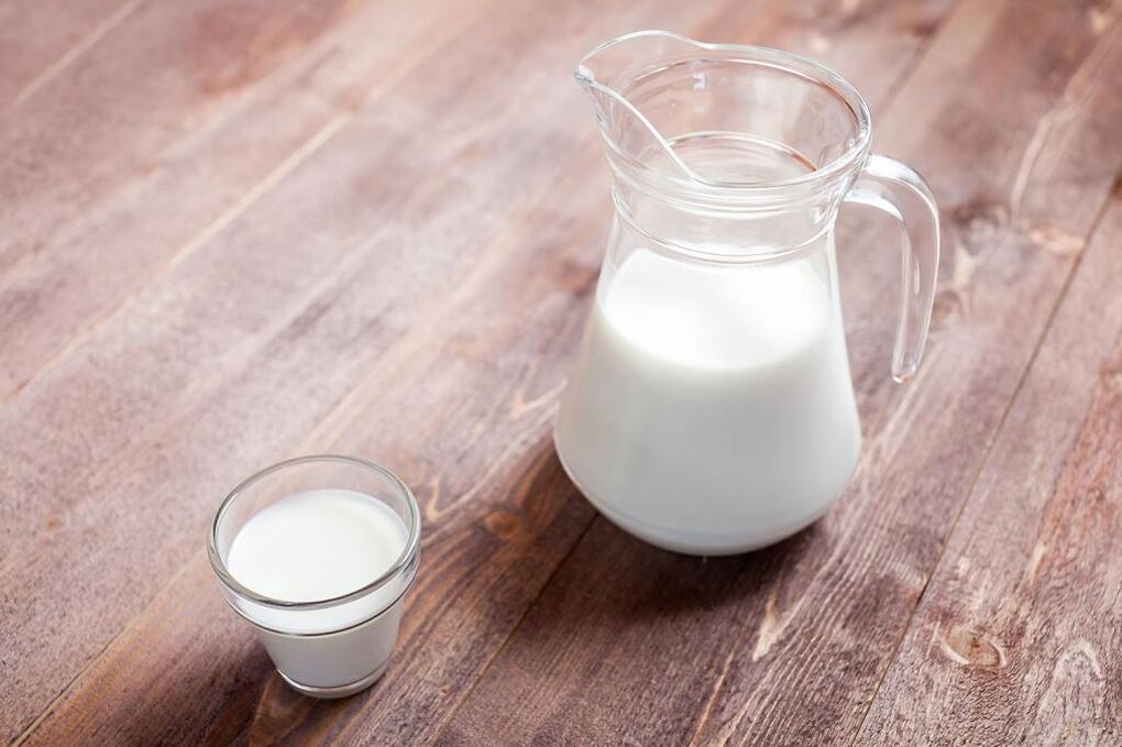 The diet menu for stomach ulcers includes skimmed milk